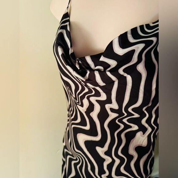 ZARA women’s dress in zebra print size small NWOT - Picture 12 of 13